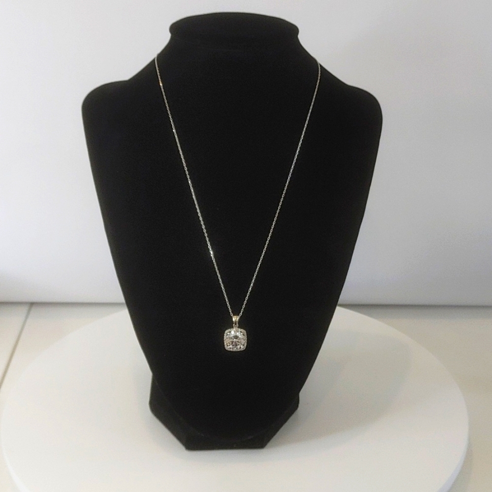 925 Sterling Silver Square Single Stone Necklace